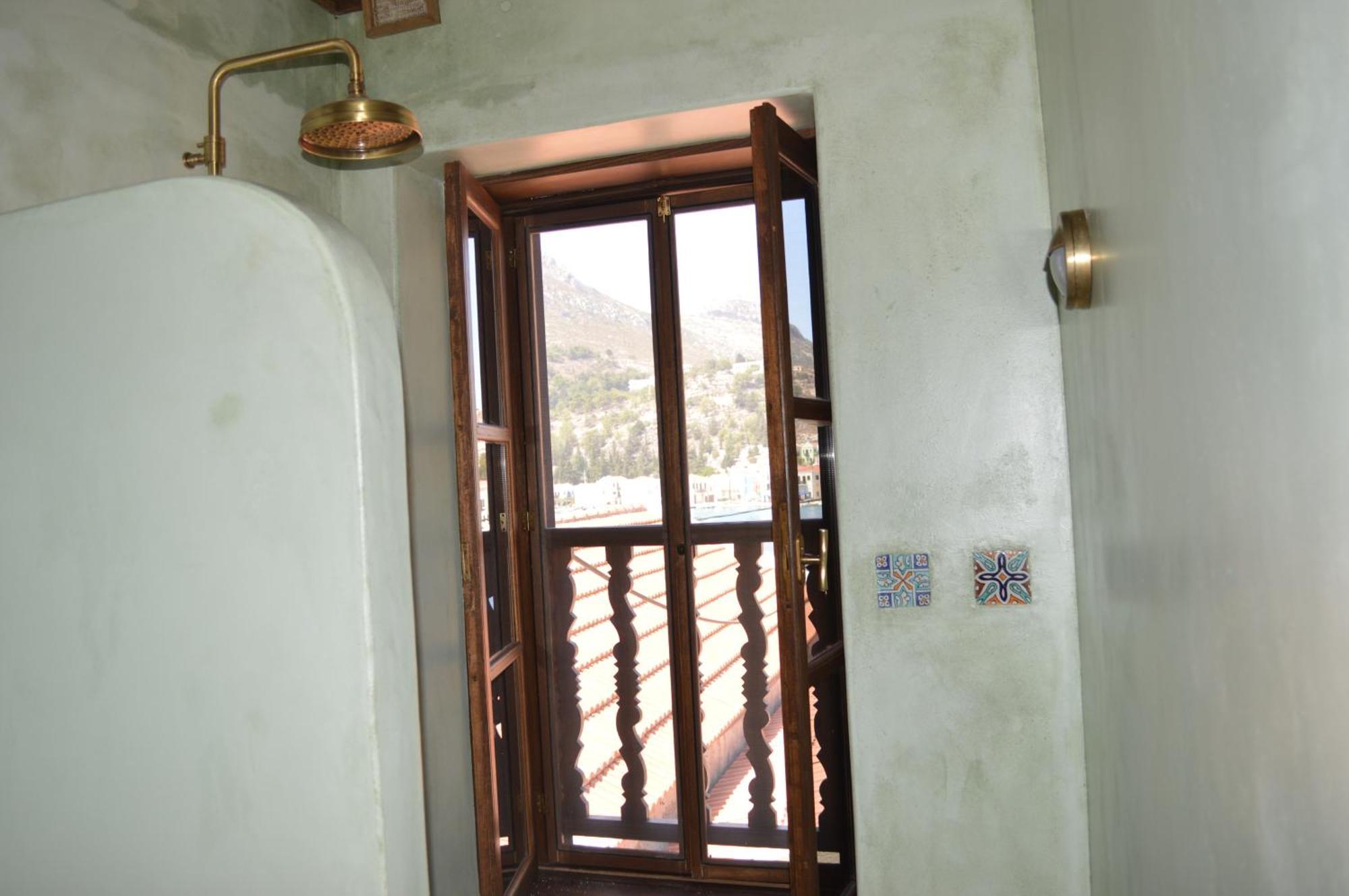Casa Muse Kastellorizo Whole House Villa Megisti Luaran gambar